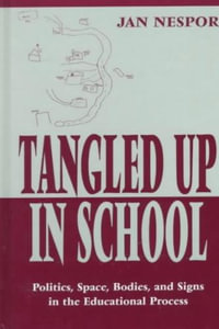 Tangled Memories : The Vietnam War, the AIDS Epidemic, and the Politics of Remembering - Marita Sturken