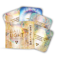 Daily Light Affirmation Deck : Quotes to Shift Your Consciousness (60 Full-Color Affirmation Cards) - Joanna Hunter