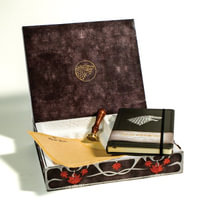 Game of Thrones: House Targaryen Deluxe Stationery Set : Game of Thrones - Insight Editions