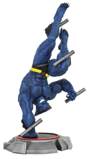 Beast PVC Figure - Diamond Select