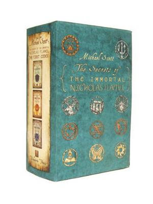 The Secrets of the Immortal Nicholas Flamel : The First Codex - Michael Scott