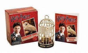 Harry Potter : Hedwig Owl and Sticker Book : Miniature Editions - Running Press