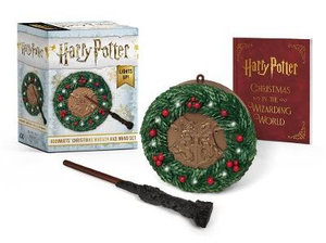 Harry Potter : Hogwarts Christmas Wreath and Wand Set : Lights Up! - Donald Lemke