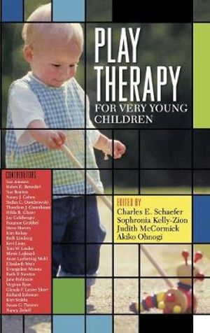 Play Therapy for Very Young Children - Charles E. Schaefer