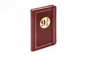 J.K. Rowling's Wizarding World : Travel Journal : Ruled Pocket Notebook -  Insight Editions